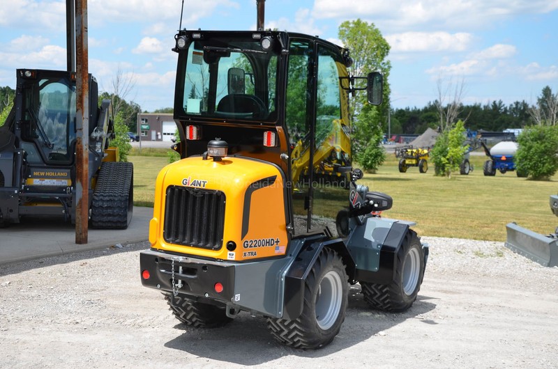 Construction and Material Handling  New Giant G2200 X-Tra HD+ Wheel Loader Photo