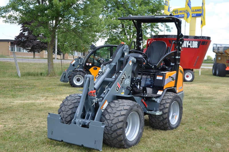 Construction and Material Handling  New G2500 HD Wheel Loader  Photo