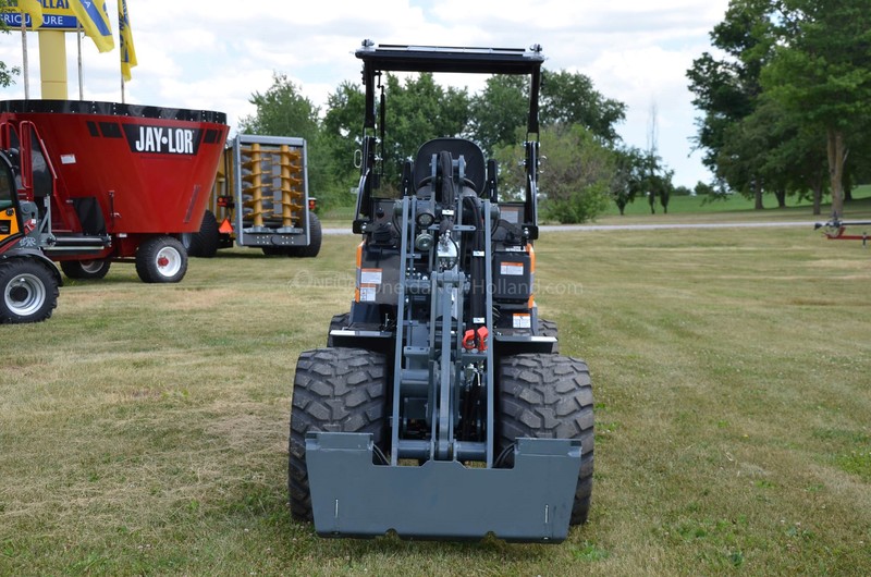 Construction and Material Handling  New G2500 HD Wheel Loader  Photo