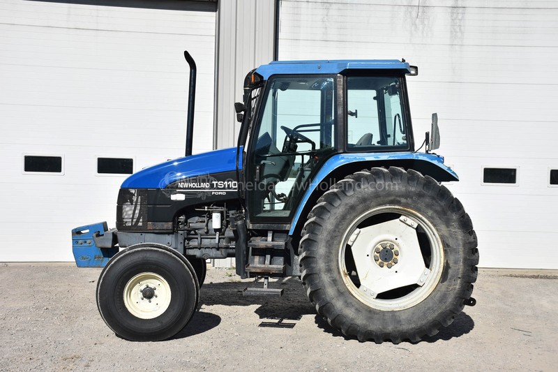 1998 New Holland TS110 Tractor