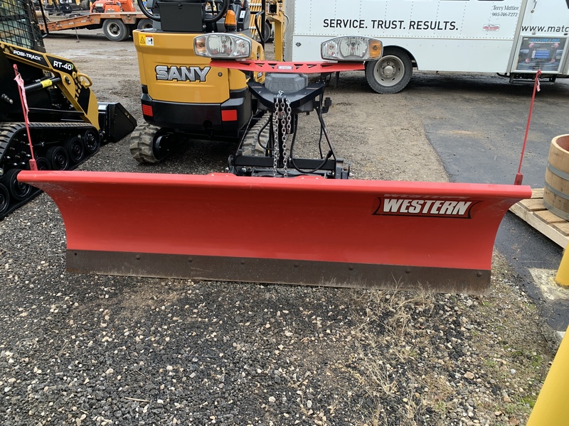 Western 8.5’ snow plow 