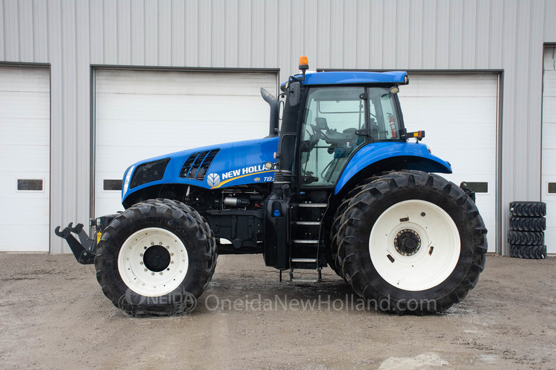 Tractors  2016 New Holland T8.350 Tractor Photo