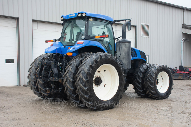 Tractors  2016 New Holland T8.350 Tractor Photo