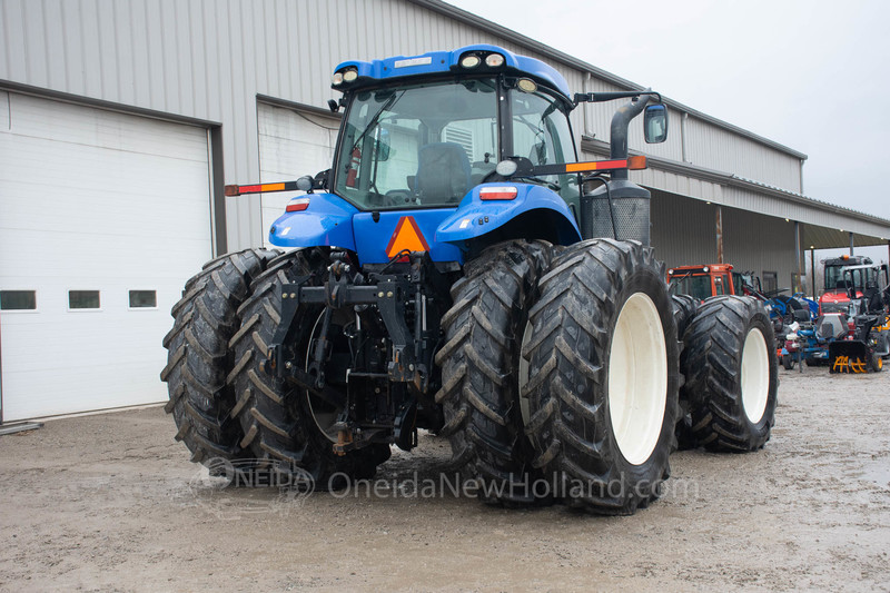 Tractors  2016 New Holland T8.350 Tractor Photo