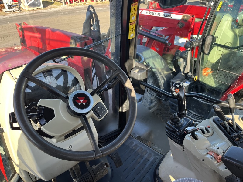 Tractors  Massey Ferguson 6615  Tractor and Loader Photo