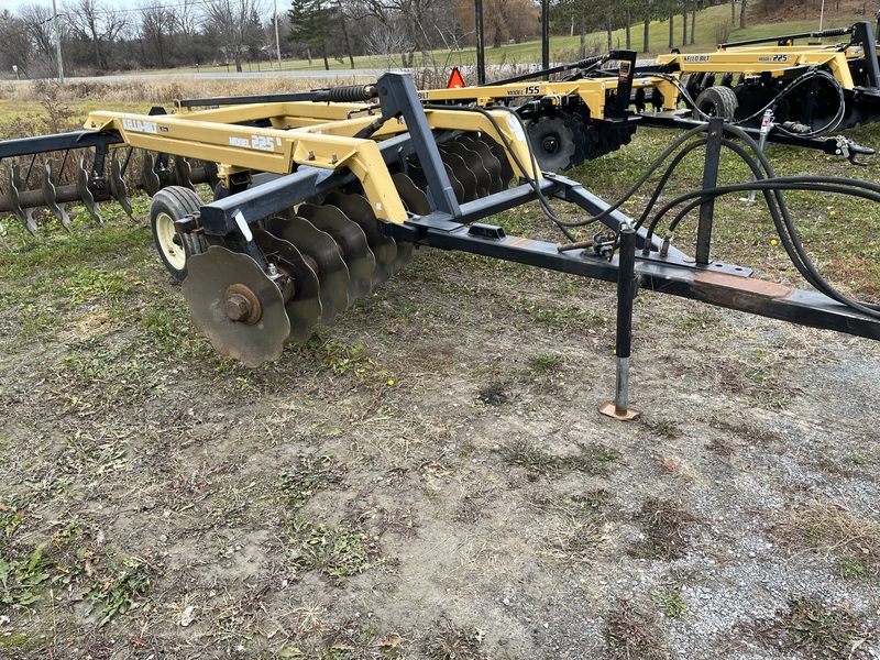 Kello-Bilt 225  12' Offset Disc