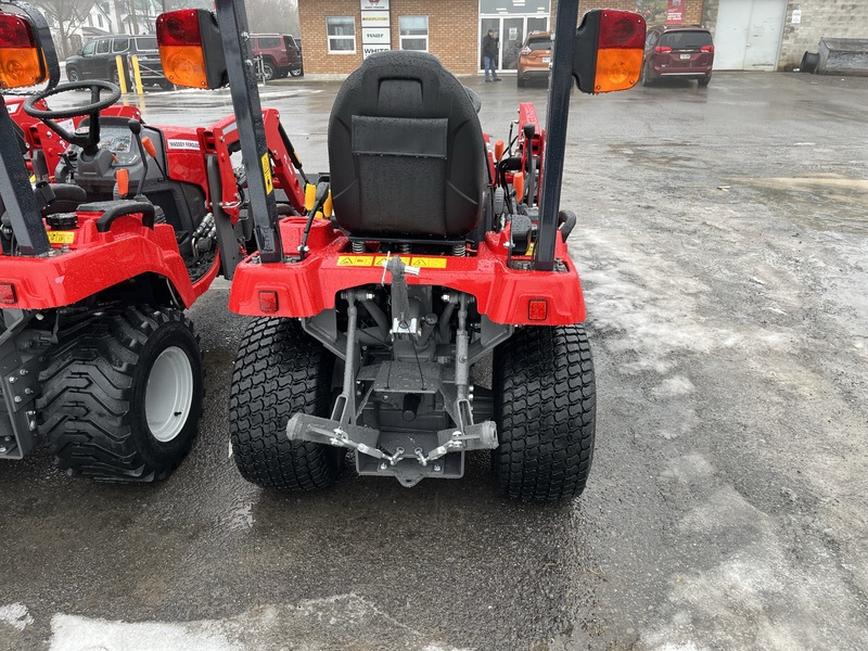 Tractors  Massey Ferguson GC 1723E Tractor & Loader Photo