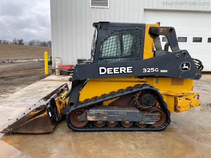 Construction  2019 John Deere 325G Compact Track Loader Photo