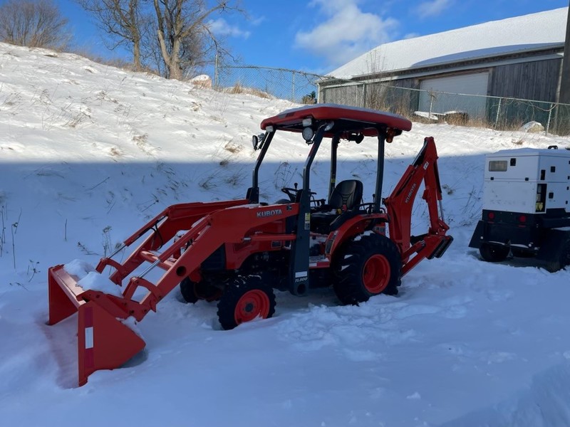 2016 Kubota B26 Loader Backhoe