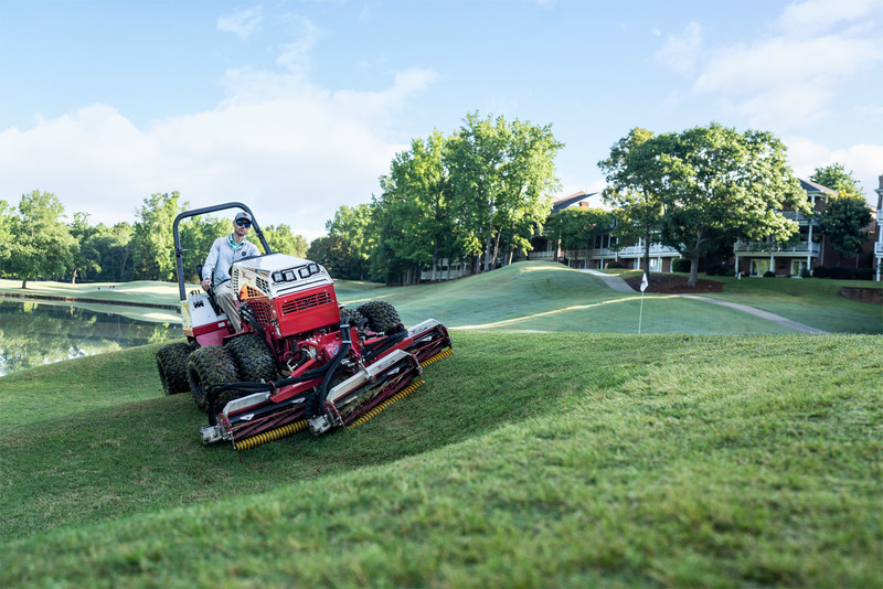 Landscape and Snow Removal  4520Y Compact Tractor Platform Photo