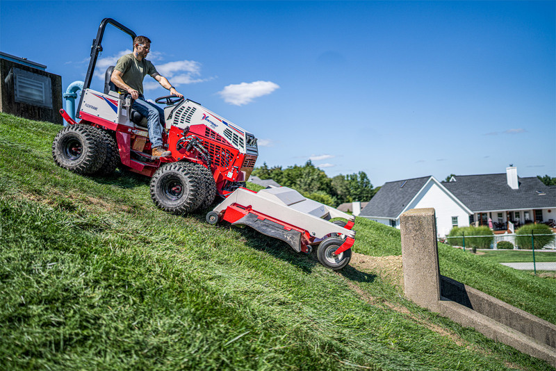 Landscape and Snow Removal  4520Y Compact Tractor Platform Photo