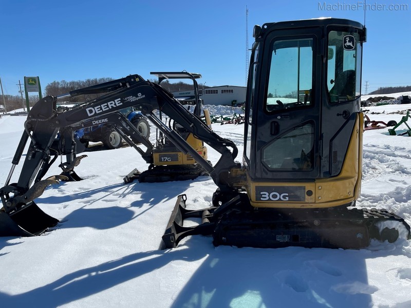 Construction  2019 John Deere 30G Compact Excavator Photo