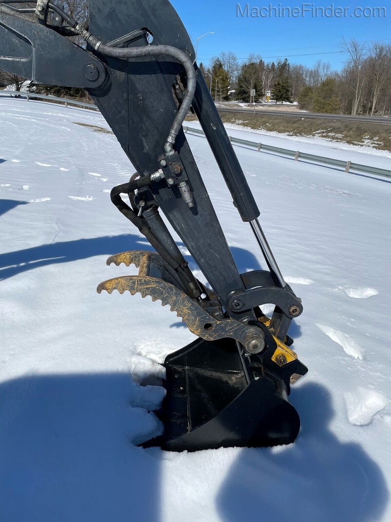 Construction  2019 John Deere 30G Compact Excavator Photo
