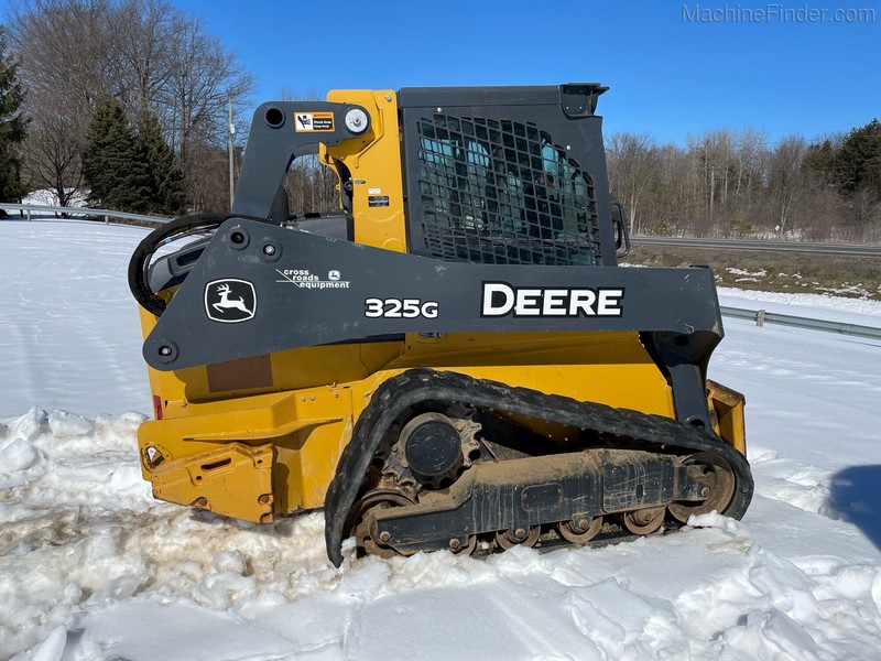 Construction  2019 John Deere 325G Skid Steer Photo