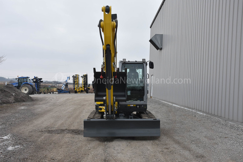 Construction and Material Handling  Wacker Neuson ET90 Excavator Photo