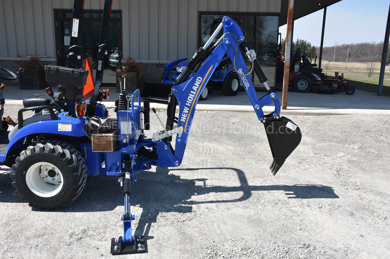 Tractors  New Holland Workmaster 25S Compact Tractor Photo