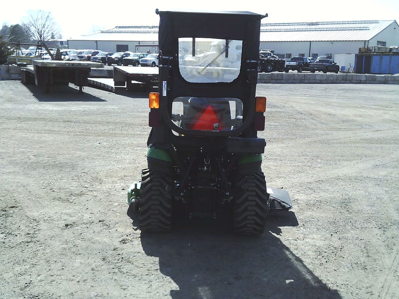 Tractors - Compact  John Deere 1025R Tractor Photo