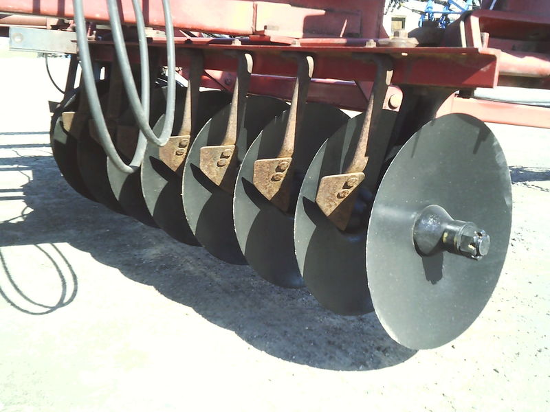 Discs  Case IH 3900 Disc Photo