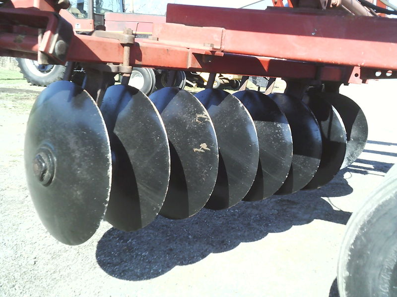 Discs  Case IH 3900 Disc Photo