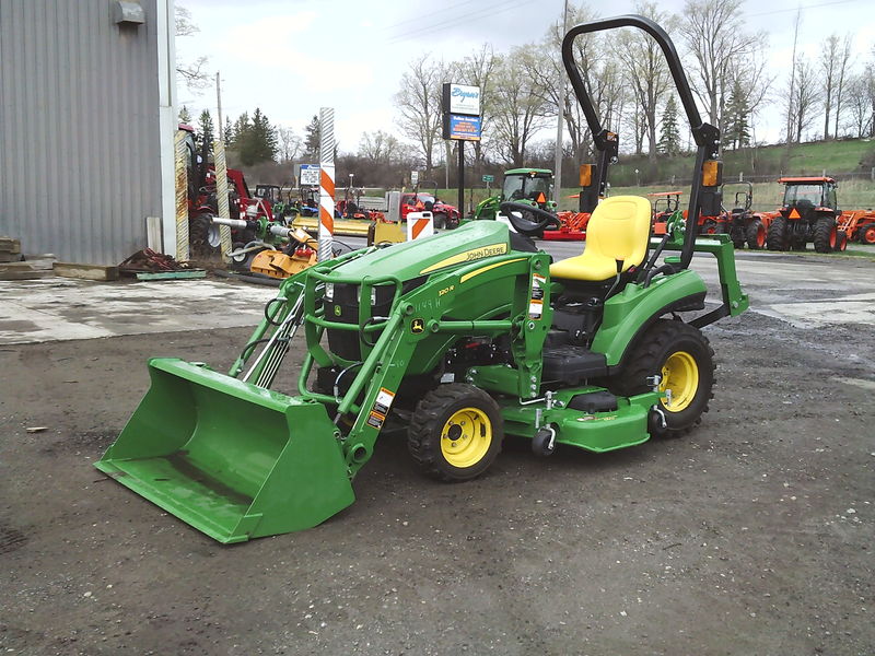 John Deere 1023E Tractor  
