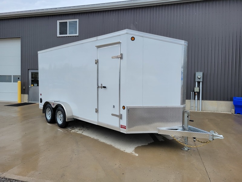 7X16  IDEAL CARGO Enclosed Trailer