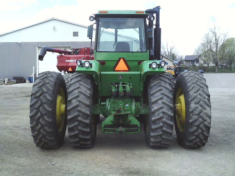 Tractors - Farm  John Deere 8450 Tractor  Photo