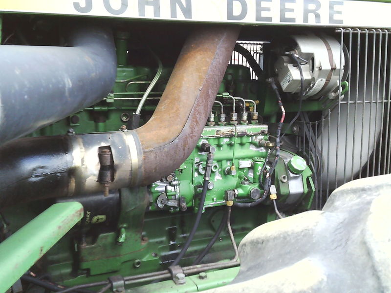 Tractors - Farm  John Deere 8450 Tractor  Photo