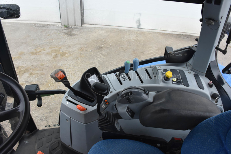 Tractors  New Holland T6030 Tractor Photo