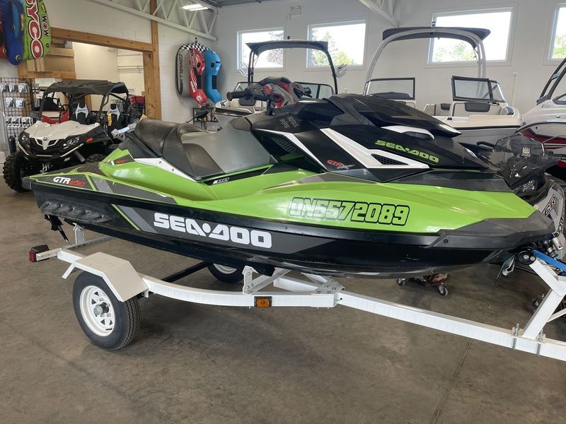 2017 Sea-Doo GTR-X 230 Jet Ski & trailer