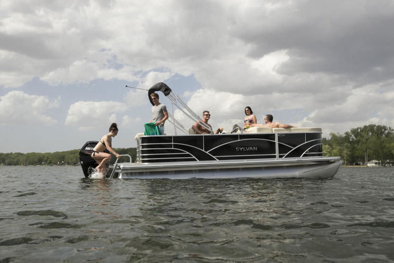 2024 Sylvan 820 Cruise Pontoon Boat