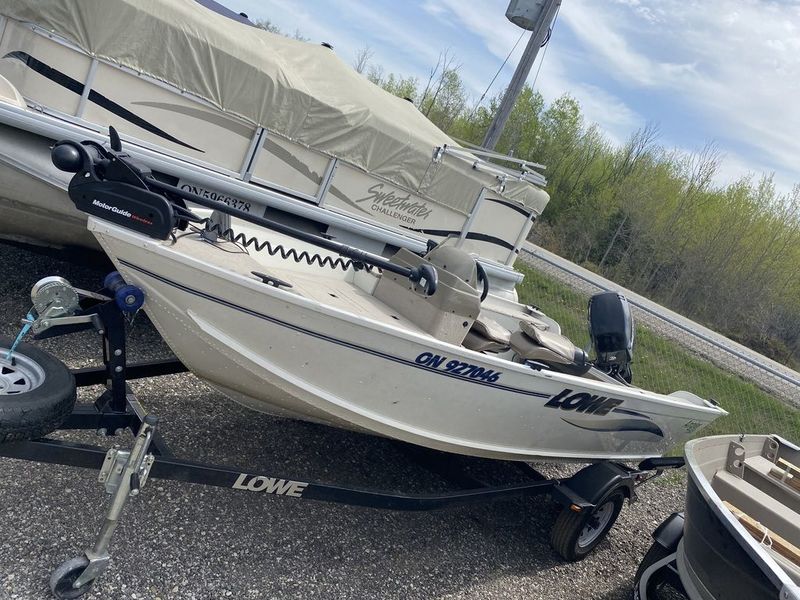 Boats  2007 Lowe Angler 150S Fishing Boat Photo