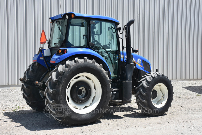 Tractors  2017 New Holland T4.100 Tractor Photo