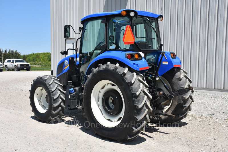 Tractors  2017 New Holland T4.100 Tractor Photo