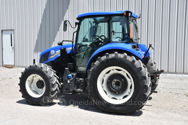Tractors  2017 New Holland T4.100 Tractor Photo