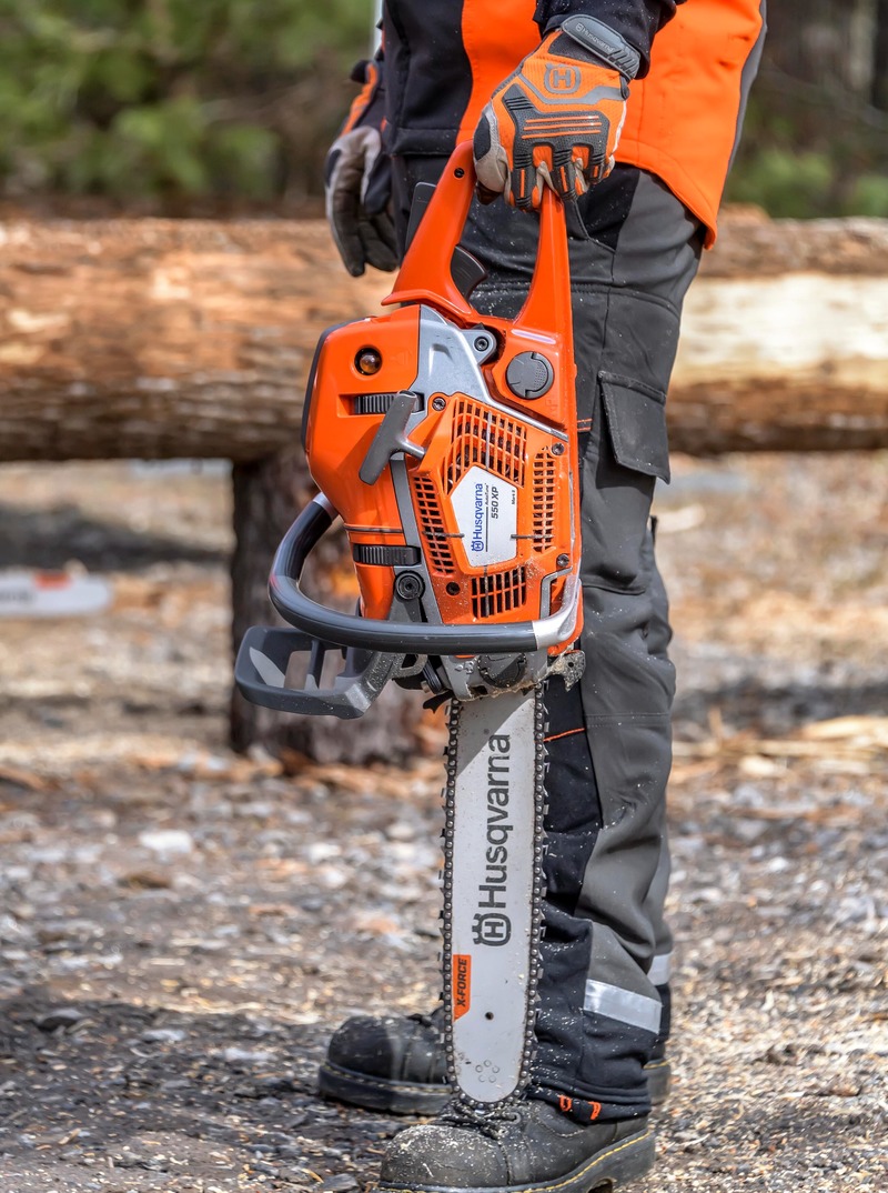 Landscape and Snow Removal  Husqvarna 16" 550XP II 50.1cc Professional Chainsaw Photo