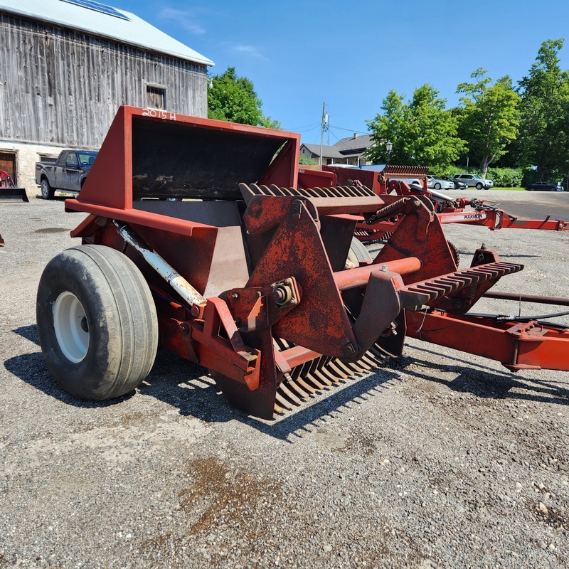 BRYAN'S FARM Leon 6800 Rock Picker