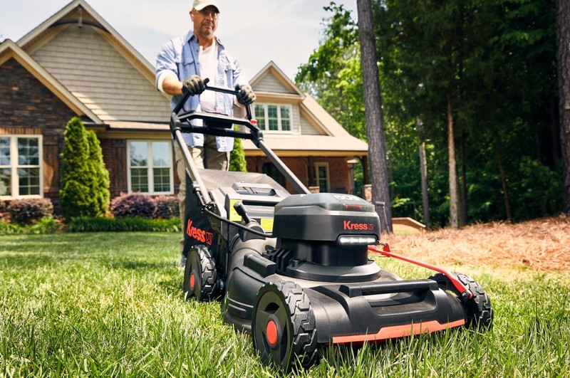 Landscape and Snow Removal  Kress KG760.1 Self Propelled Lawn Mower Photo