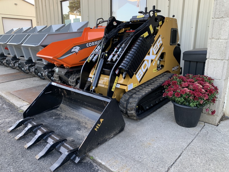 Boxer 700 HDX Mini Skid Track Steer Loader 