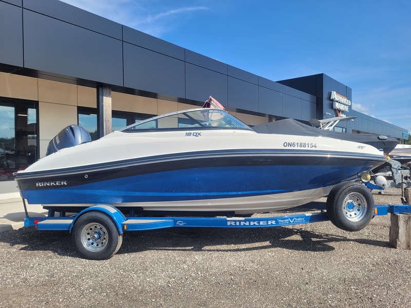 Boats   2018 Rinker 19QX OB Bowrider Photo