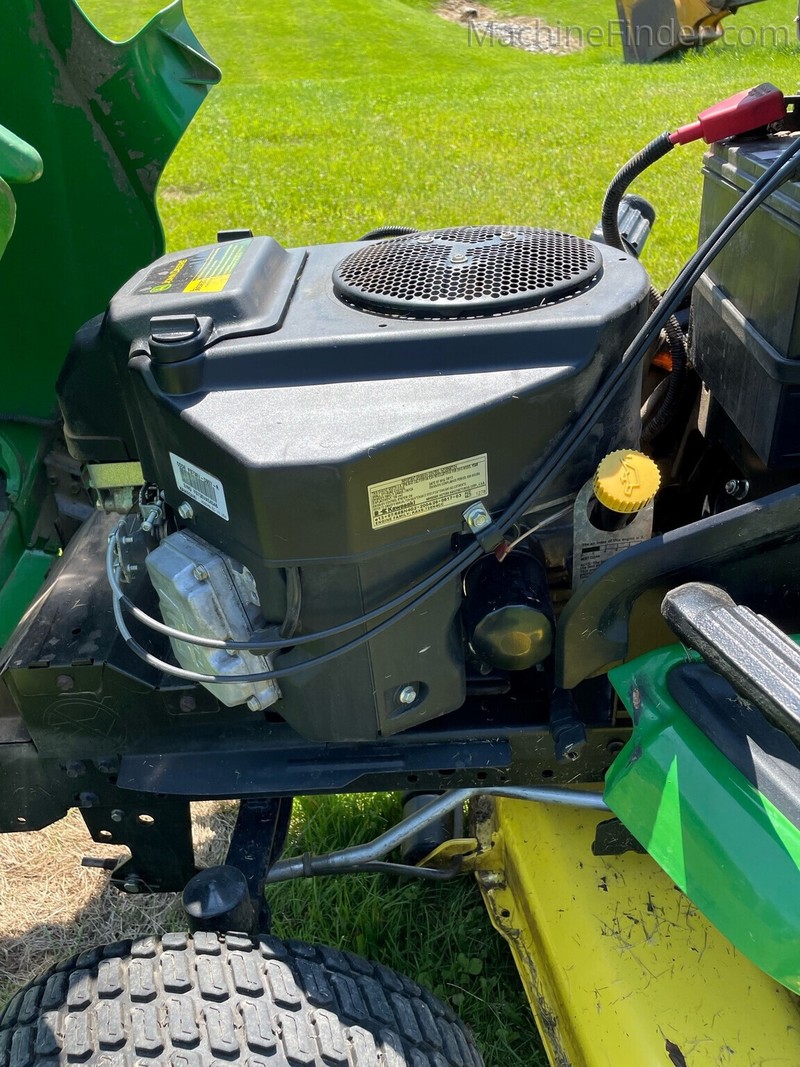 Tractors  2013 JOHN DEERE X500 Lawn & Garden Tractor Photo