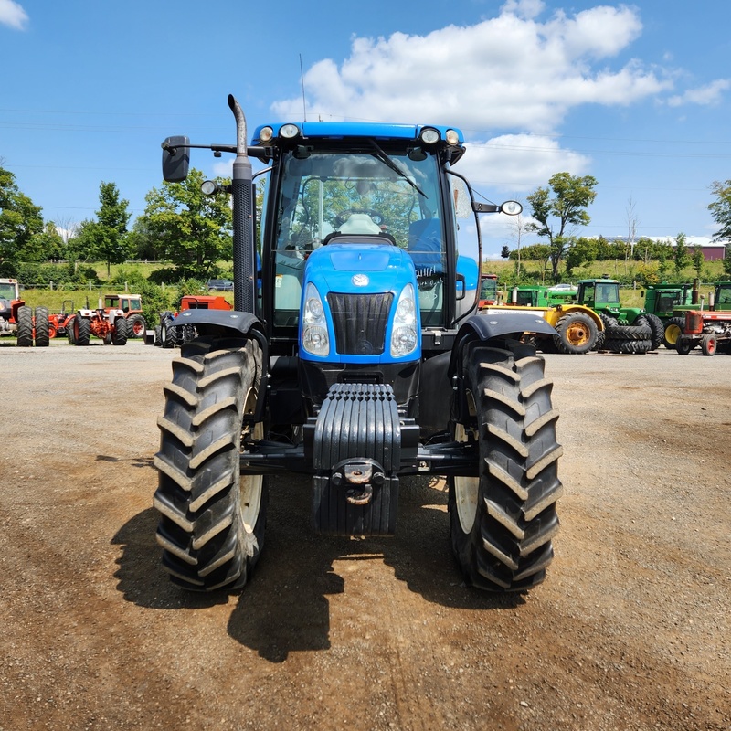 Tractors - Farm  New Holland T6070 Tractor  Photo