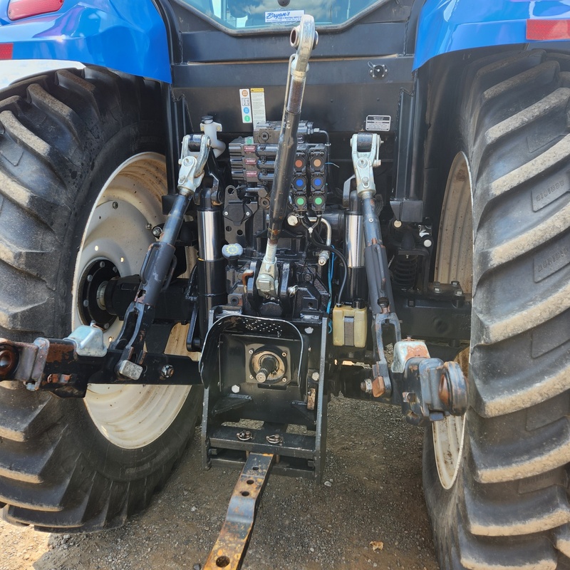Tractors - Farm  New Holland T6070 Tractor  Photo