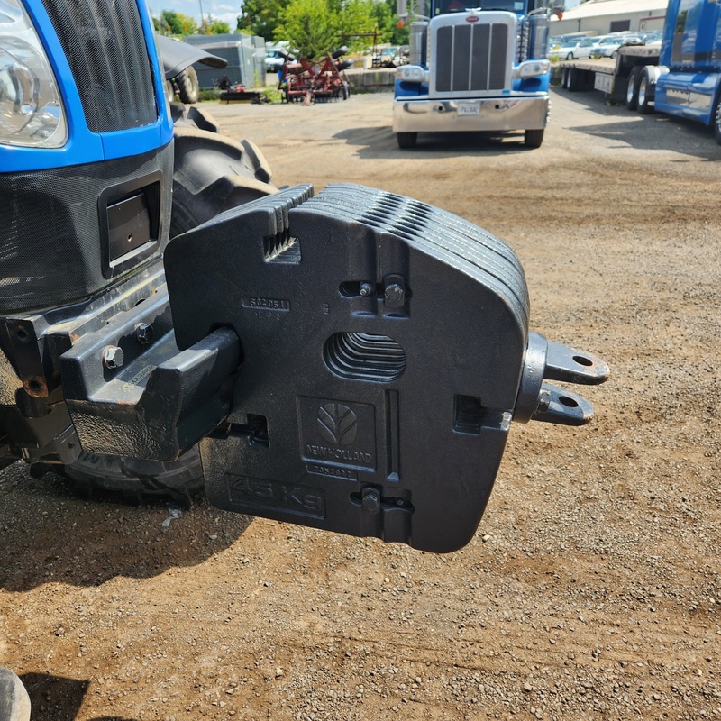 Tractors - Farm  New Holland T6070 Tractor  Photo