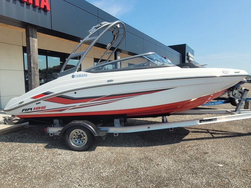 Boats  2020 Yamaha AR195 Bow Rider Jet Boat Photo