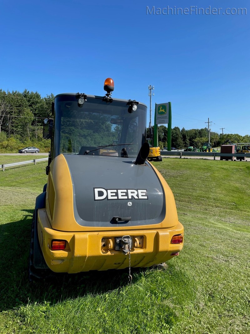 Construction  2018 JOHN DEERE 304K Compact Loader Photo
