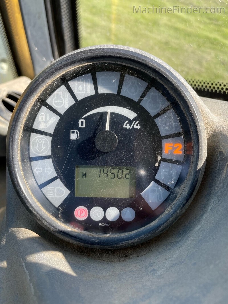 Construction  2018 JOHN DEERE 304K Compact Loader Photo
