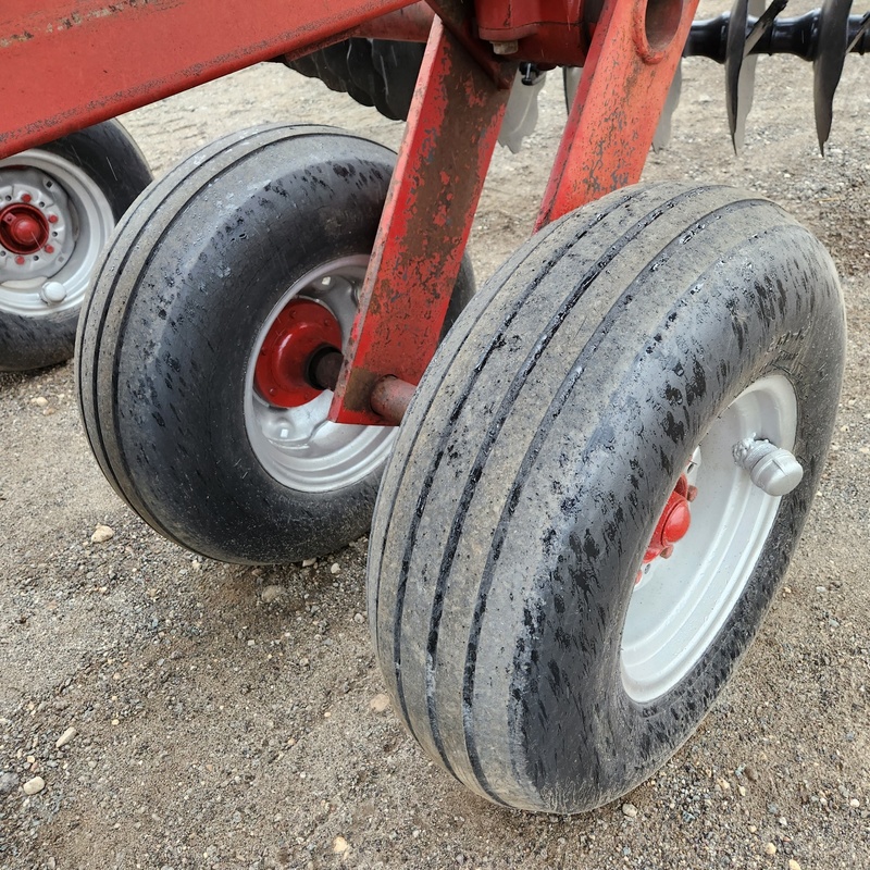 Discs  Case IH 496 Disc Photo