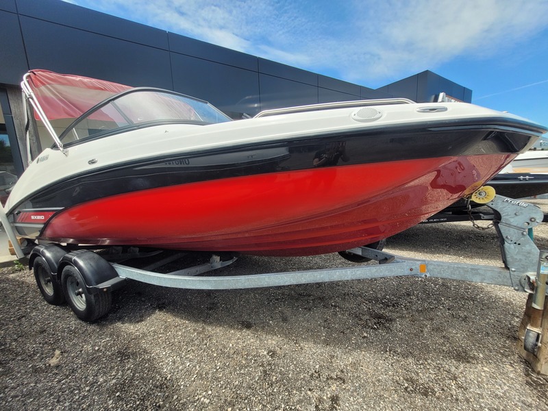 Boats   2017 Yamaha Marine SX210 Bowrider Jetboat Photo