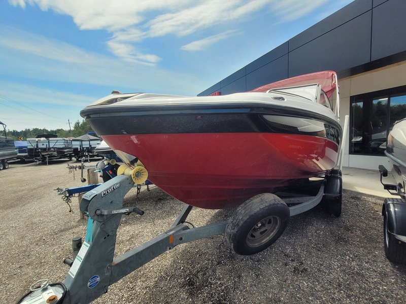 Boats   2017 Yamaha Marine SX210 Bowrider Jetboat Photo