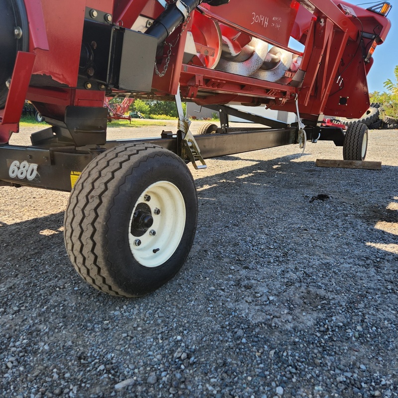 Combines & Harvesting Equipment  EZ Trail 680 Header Cart  Photo